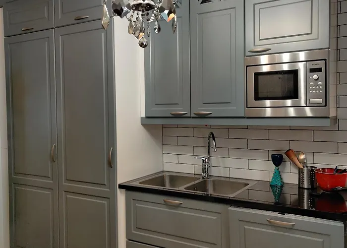 Luukkaan Helmi לאפינרנטה